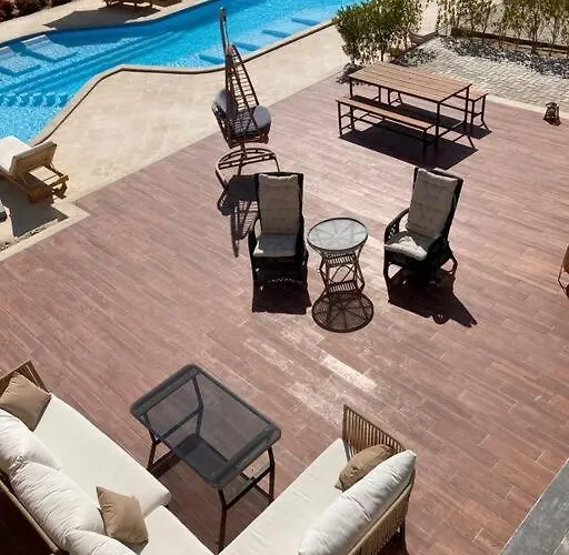 Baywest Villa, Somabay *