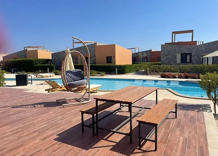 Baywest Villa, Somabay Casa vacanze